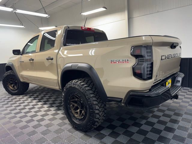 Used 2024 Chevrolet Colorado Trail Boss w/ Advanced Trailering Package AWD/4WD image 4