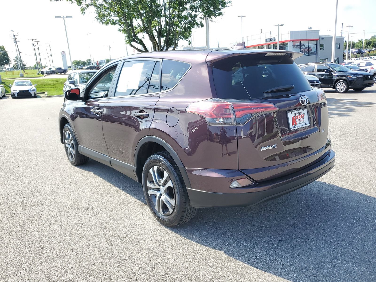 Certified 2018 Toyota RAV4 LE w/ All Weather Liner Package FWD image 3
