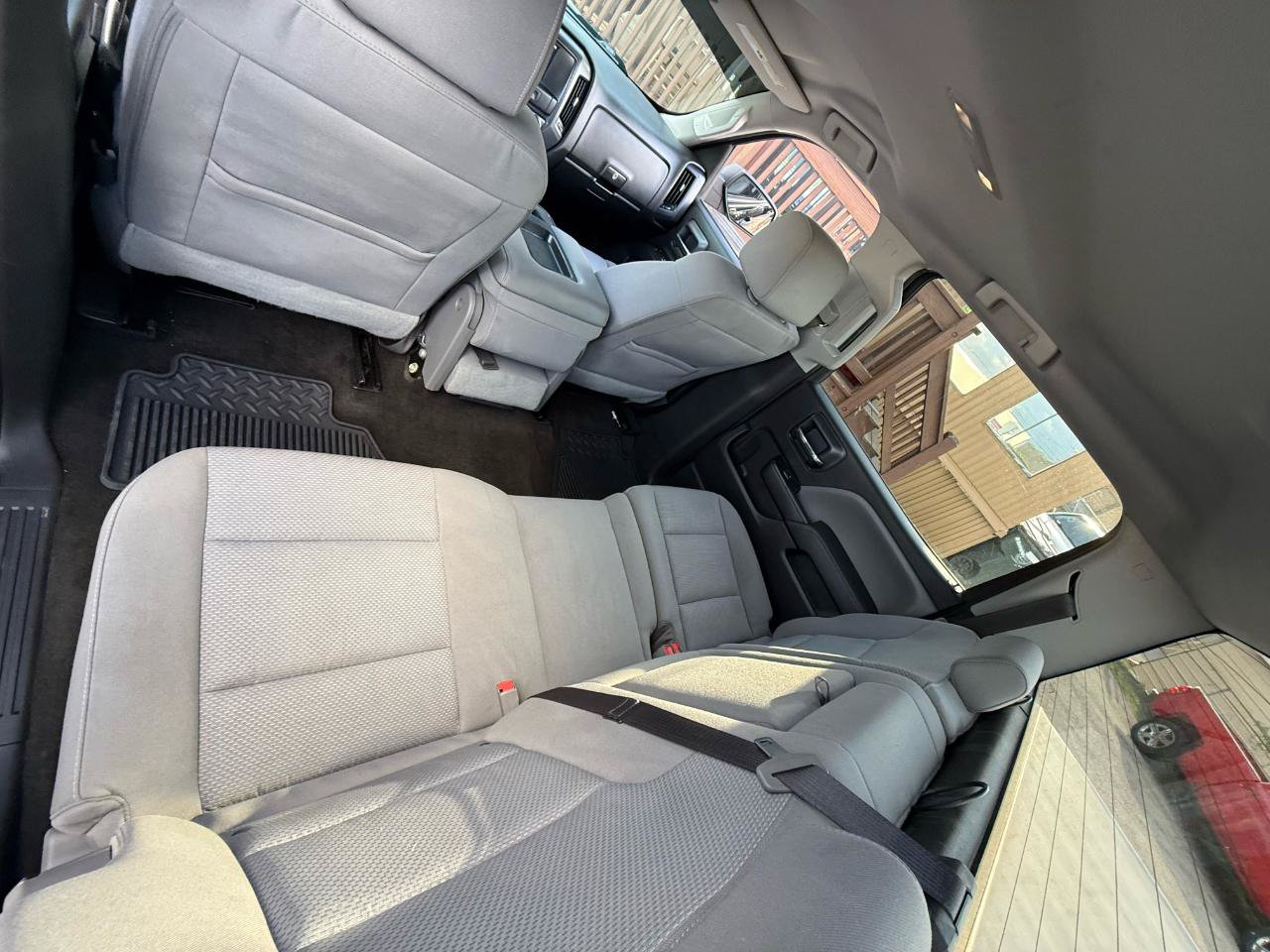 Used 2018 Chevrolet Silverado 1500 Custom w/ Custom Value Package AWD/4WD image 36