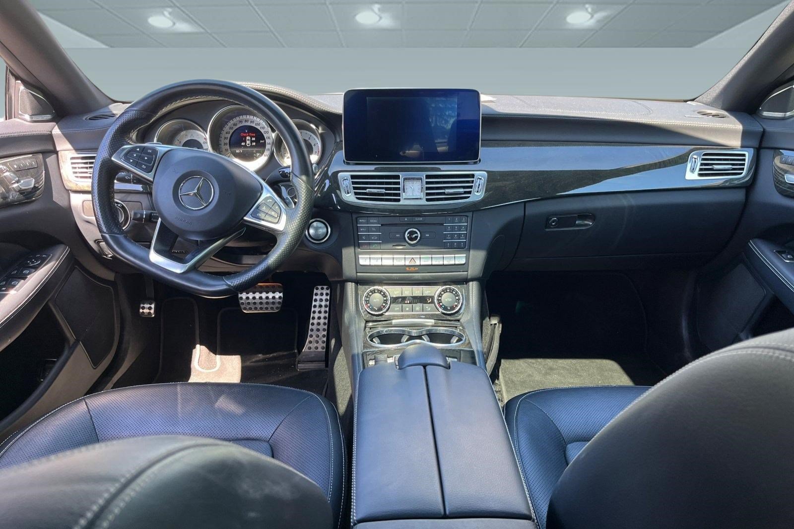 Used 2015 Mercedes-Benz CLS 400 image 7