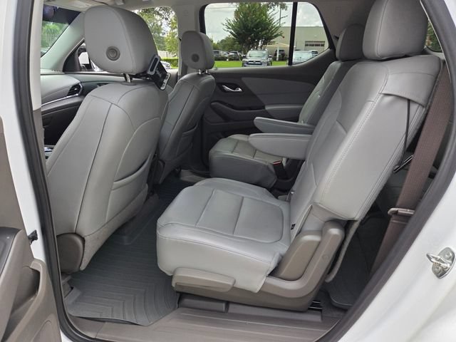 Used 2020 Chevrolet Traverse Premier FWD image 12
