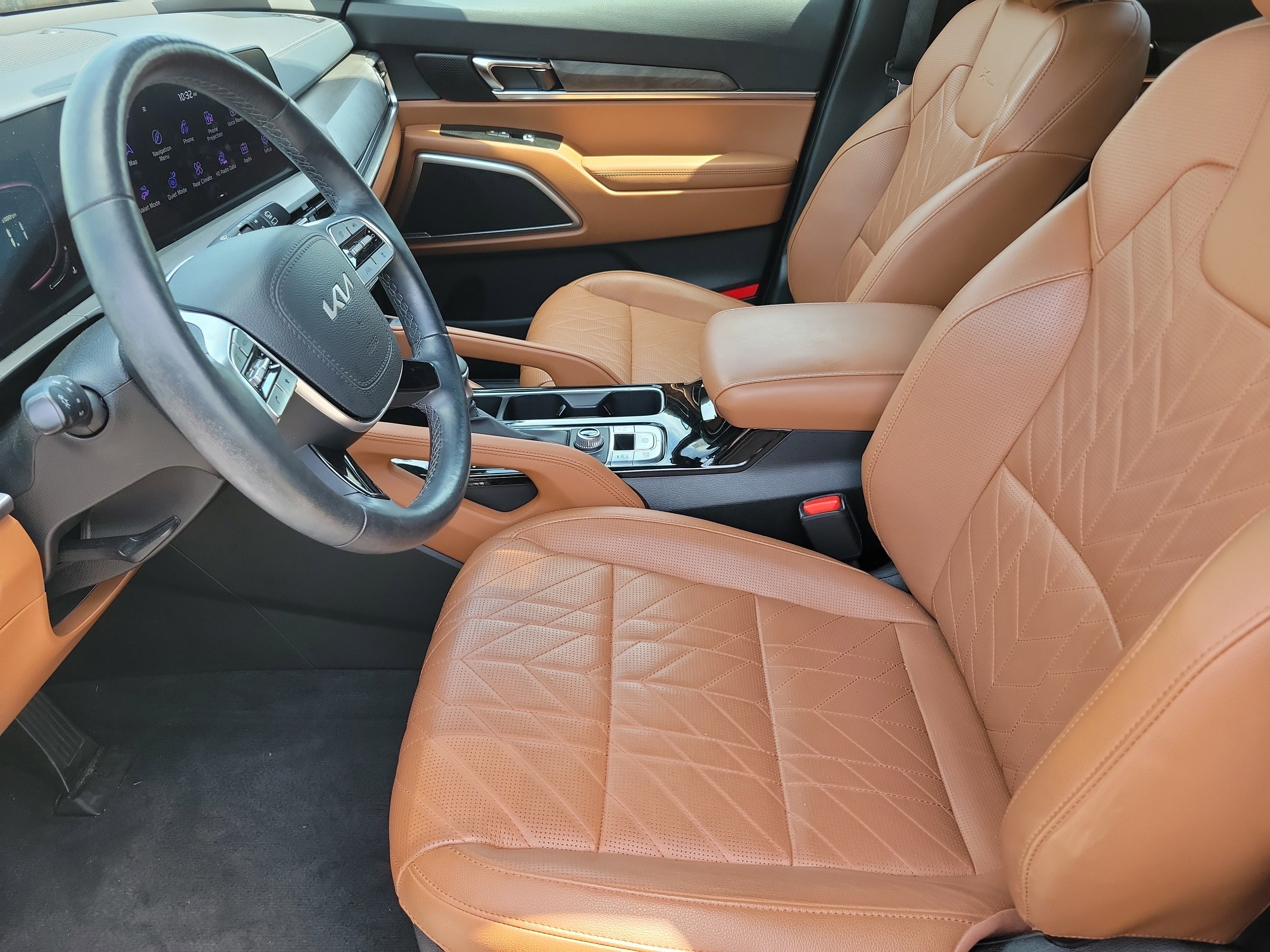 Used 2024 Kia Telluride EX X-Line AWD/4WD image 3