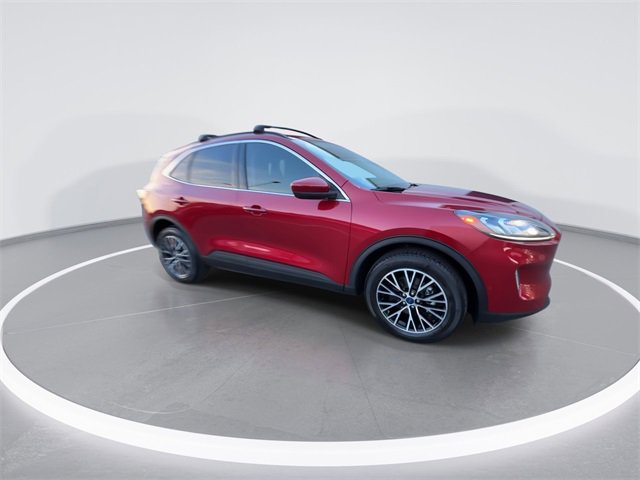 Used 2022 Ford Escape Titanium w/ Titanium Premium Package image 9