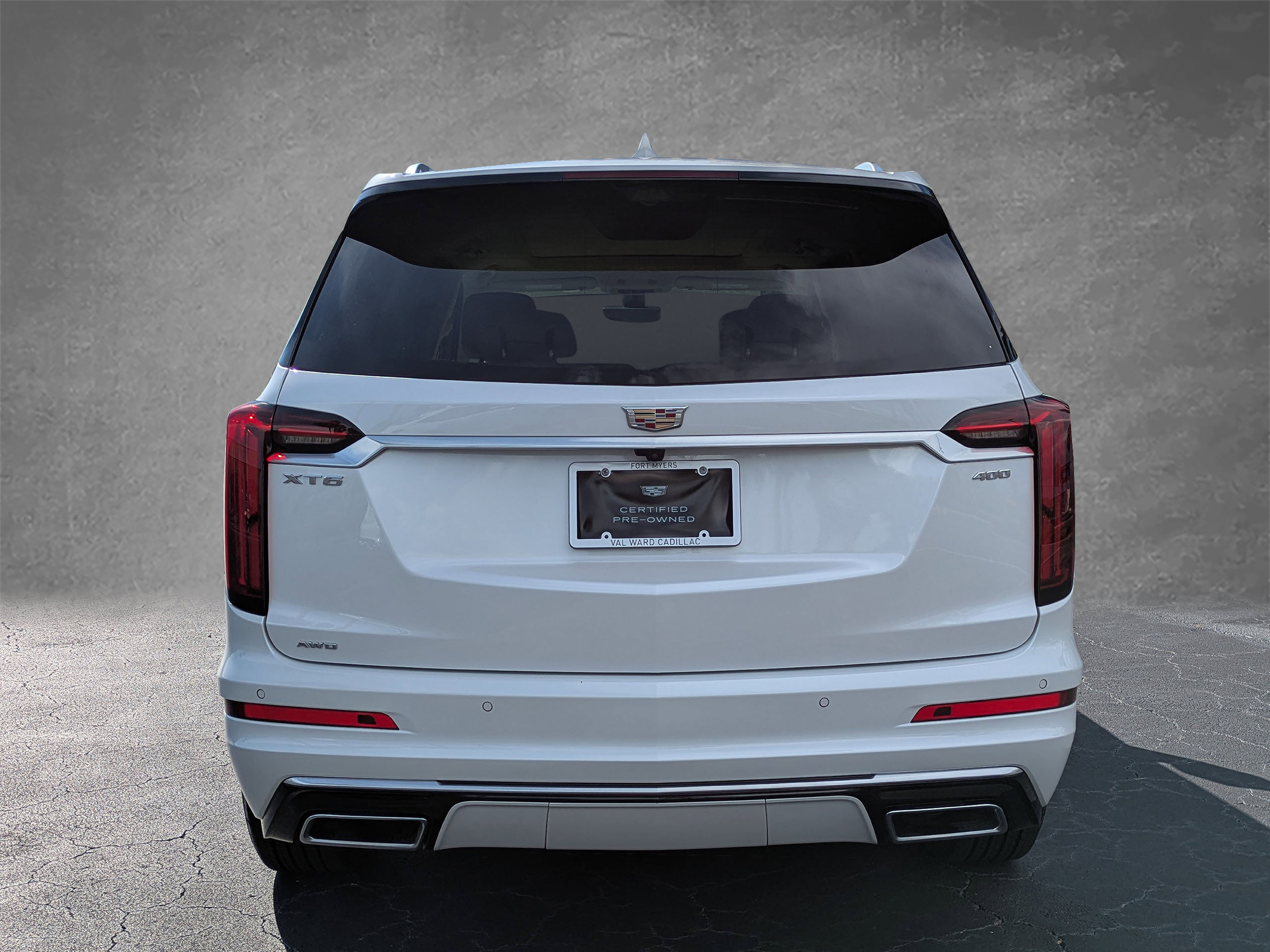 Certified 2025 Cadillac XT6 Premium Luxury w/ Technology Package AWD/4WD image 5