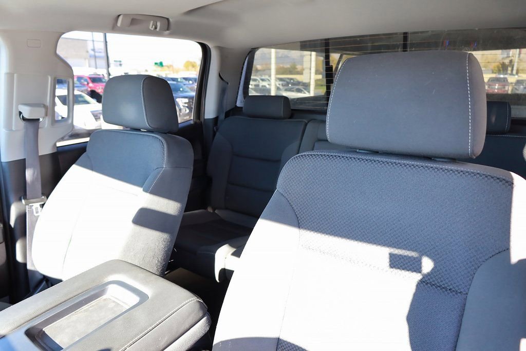 Used 2016 Chevrolet Silverado 2500 LT w/ LT Fleet Convenience Package image 16