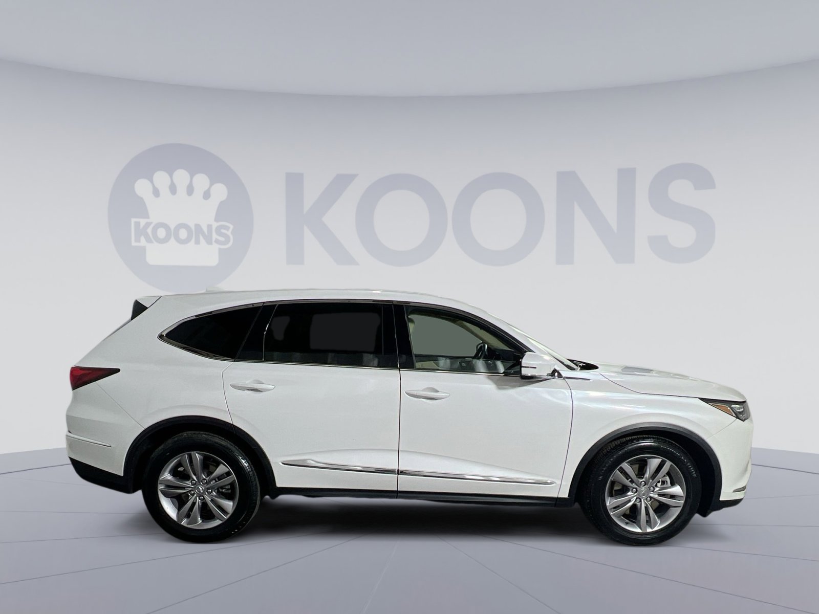 Used 2023 Acura MDX SH-AWD image 8