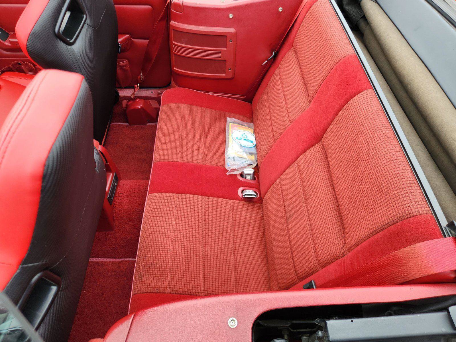 Used 1992 Ford Mustang LX RWD image 11