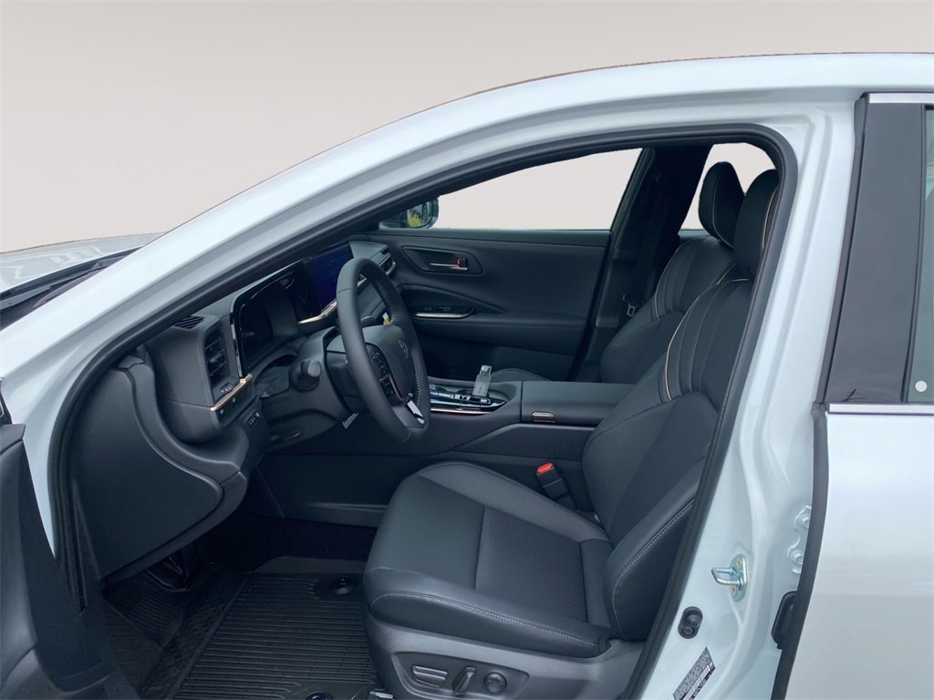 New 2026 Toyota Crown Limited image 9