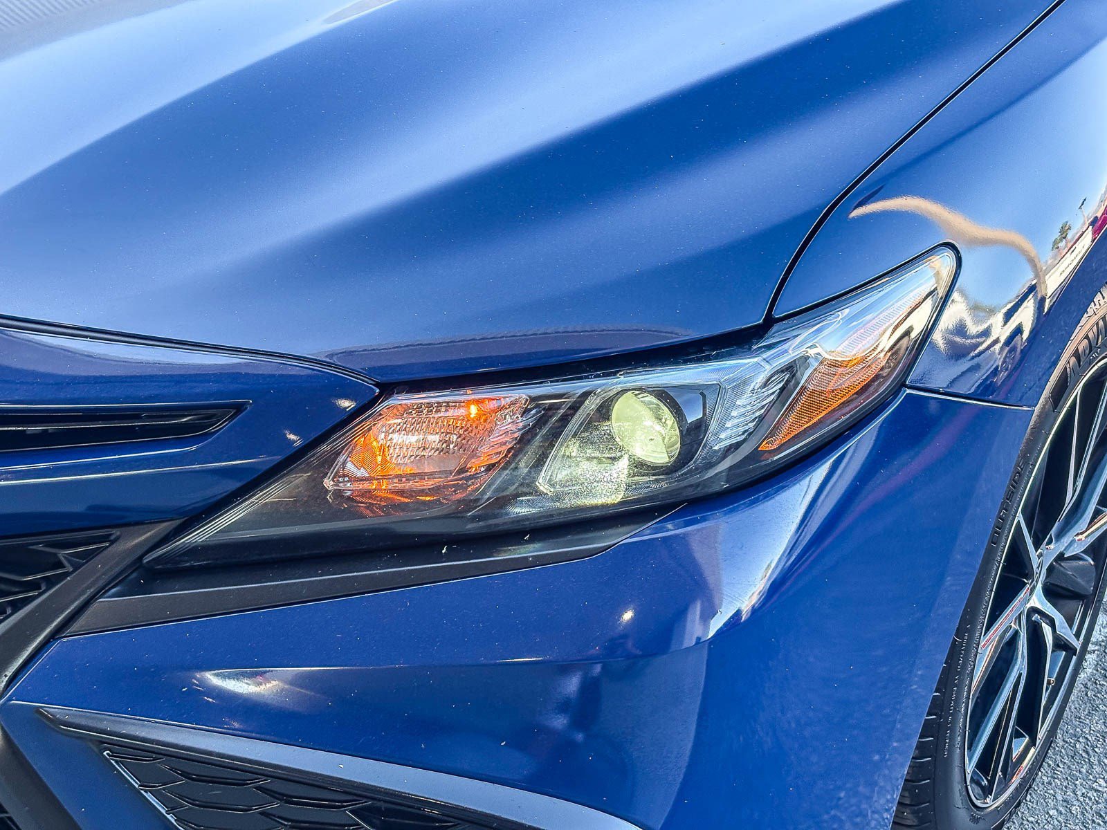 Certified 2023 Toyota Camry SE FWD image 9