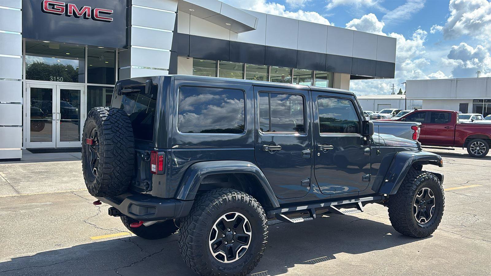 Used 2017 Jeep Wrangler Unlimited Rubicon AWD/4WD image 7
