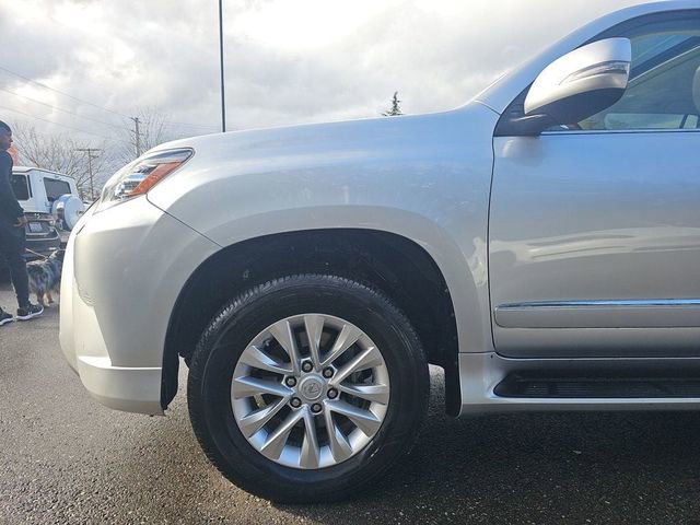 Used 2017 Lexus GX 460 image 27