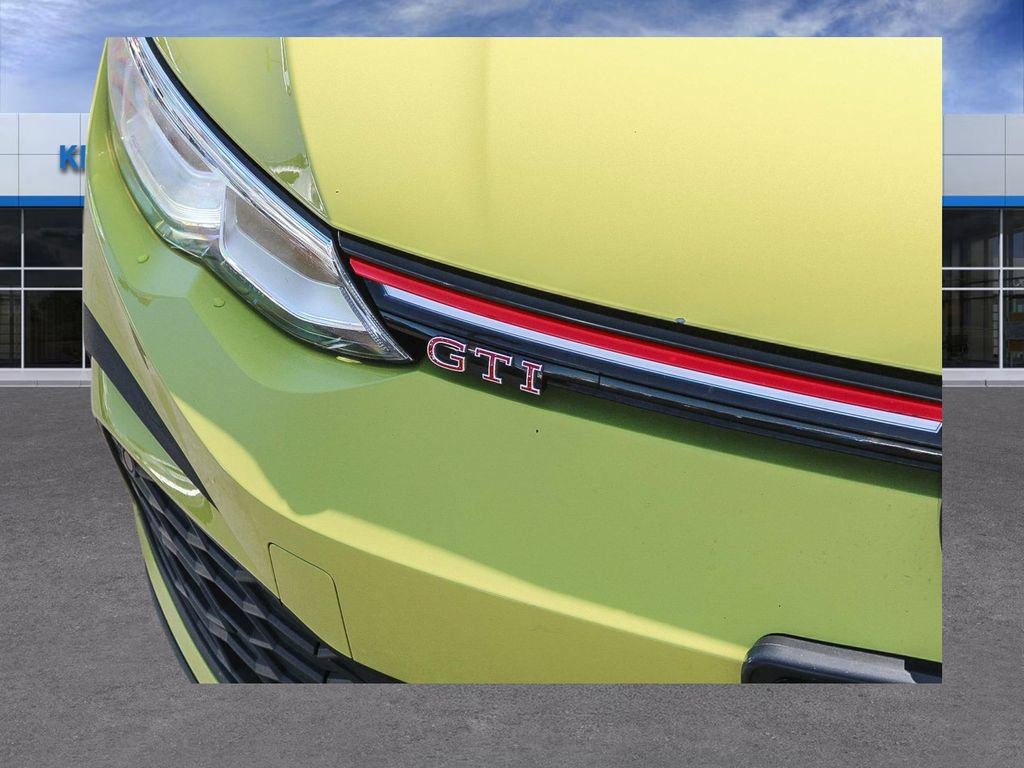Used 2023 Volkswagen GTI 40th Anniversary Edition FWD image 5