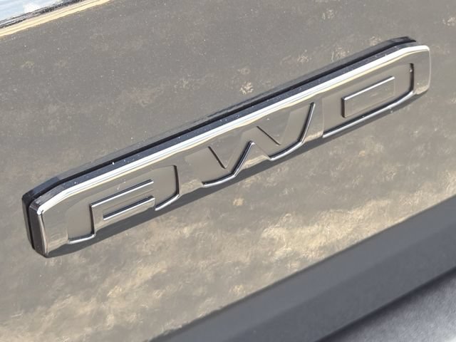 New 2026 GMC Acadia Elevation w/ Black Edition AWD/4WD image 5