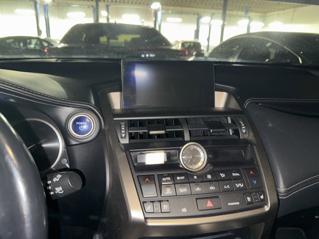 Used 2015 Lexus NX 300h AWD image 29