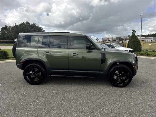 New 2026 Land Rover Defender 110 S image 7