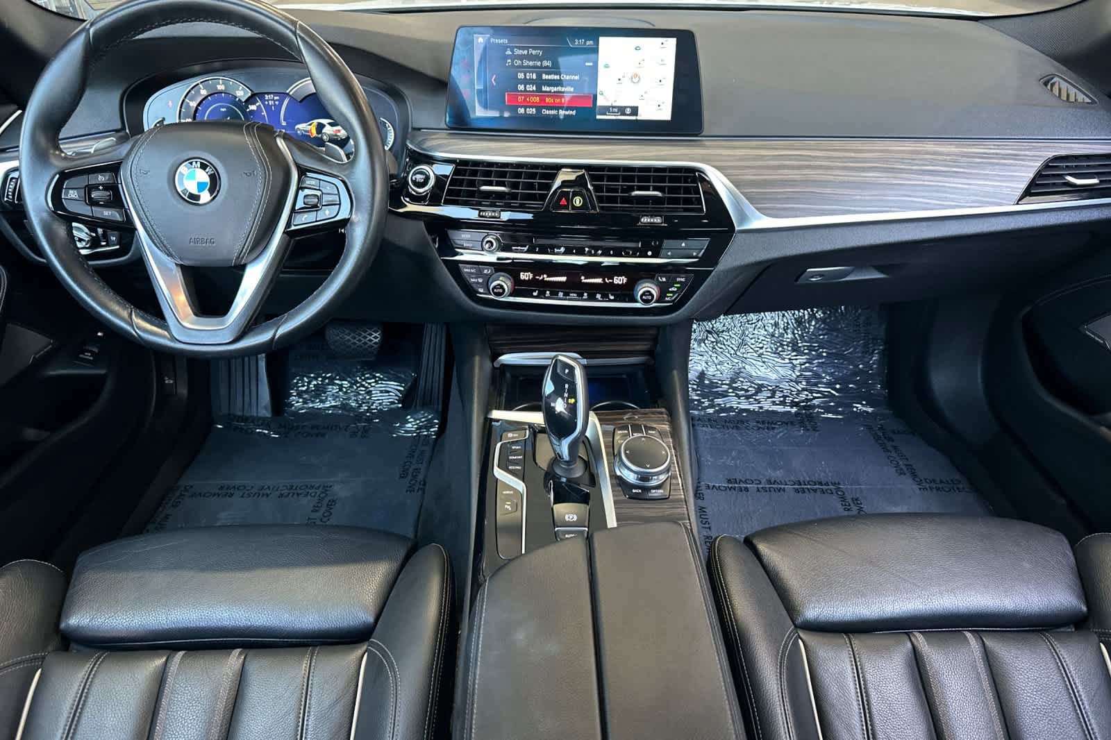 Used 2018 BMW 530e RWD image 12