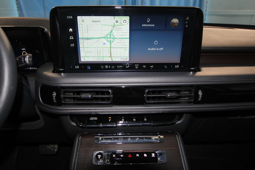 Used 2026 Lincoln Aviator Reserve AWD/4WD image 16