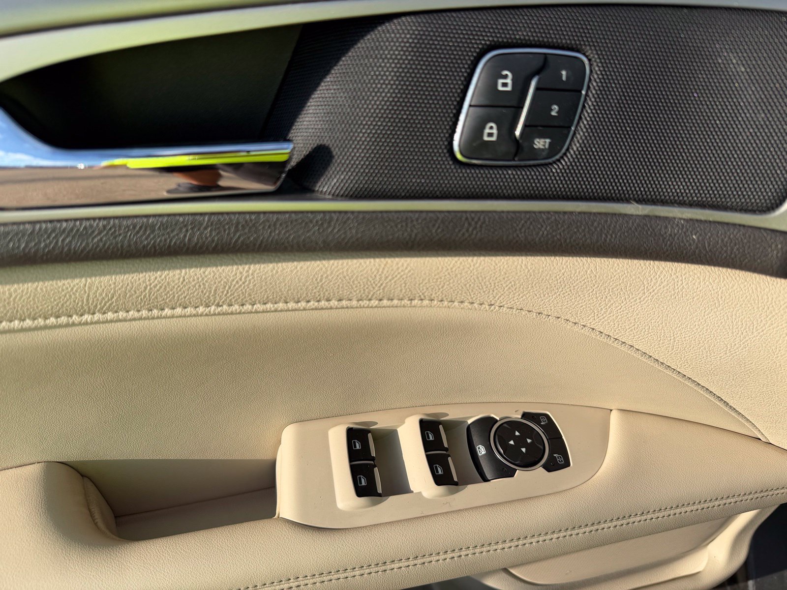 Used 2019 Lincoln MKZ Premiere AWD/4WD image 28