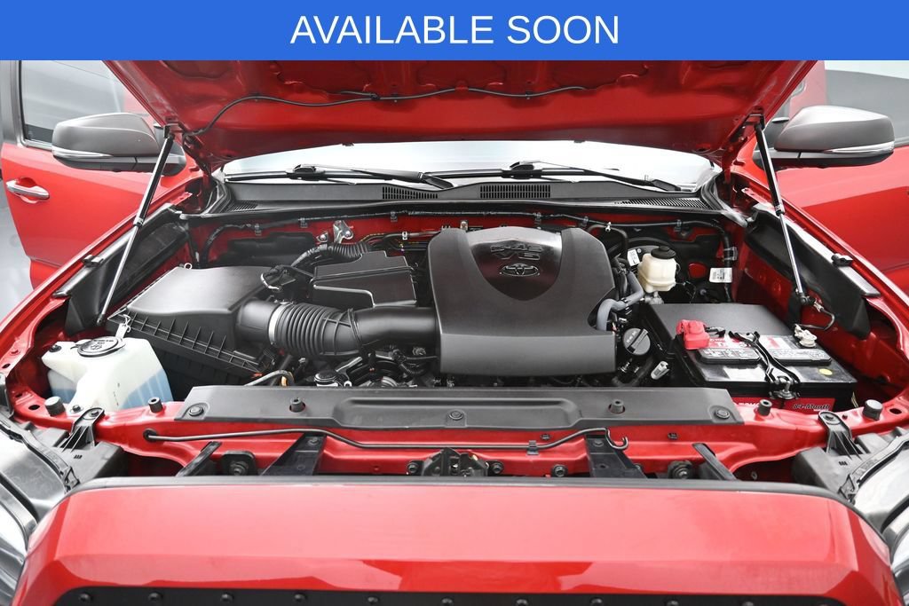 Used 2020 Toyota Tacoma Limited AWD/4WD image 35