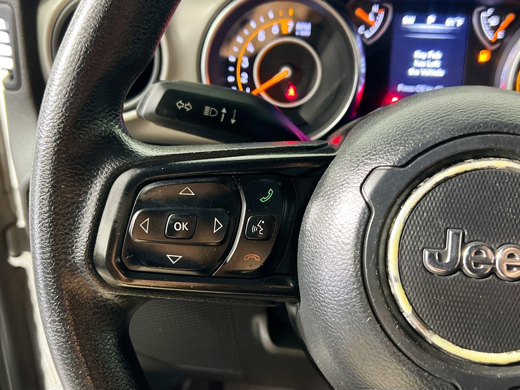 Used 2018 Jeep Wrangler Sport AWD/4WD image 17