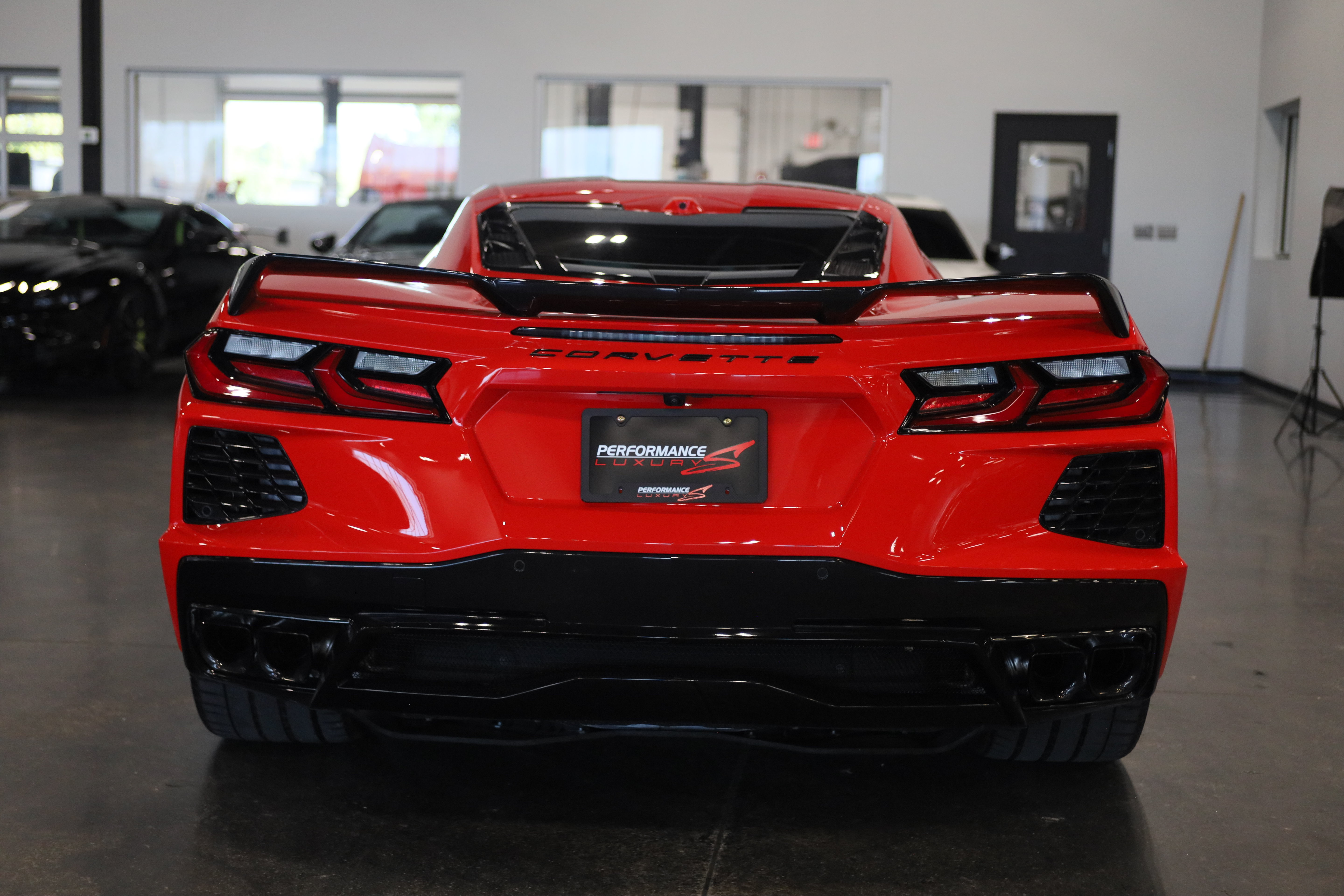 Used 2024 Chevrolet Corvette Stingray Premium Cpe w/ Z51 Performance Package RWD image 5