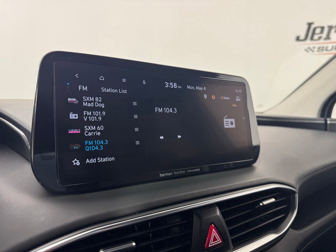 Used 2023 Hyundai Santa Fe Limited AWD/4WD image 23