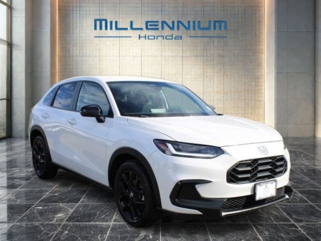Used 2024 Honda HR-V Sport image 7