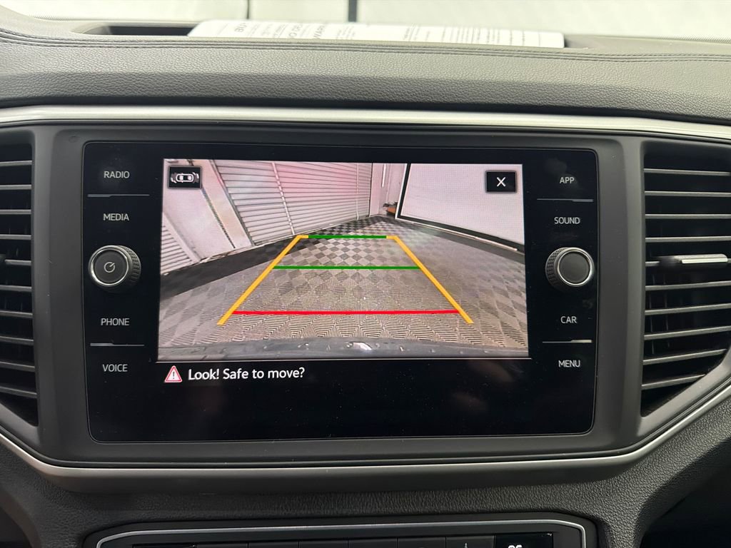 Used 2021 Volkswagen Atlas Cross Sport SE w/ Panoramic Sunroof Package image 32