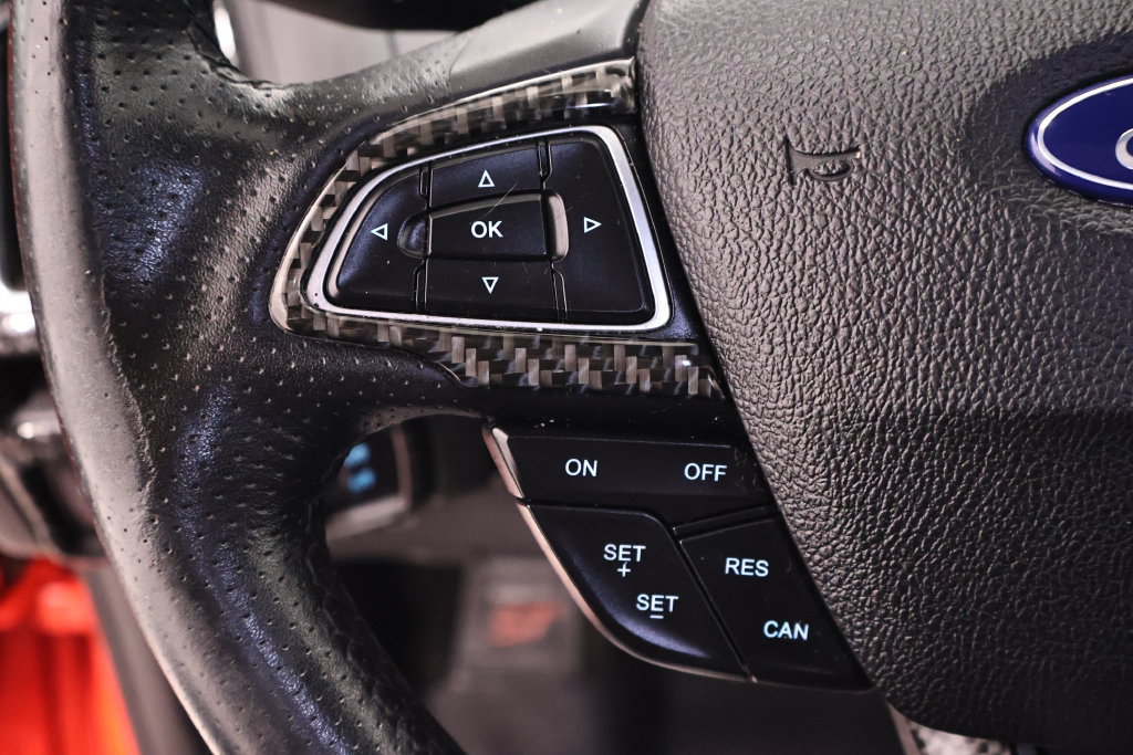 Used 2015 Ford Focus ST w/ Equipment Group 401A FWD image 21