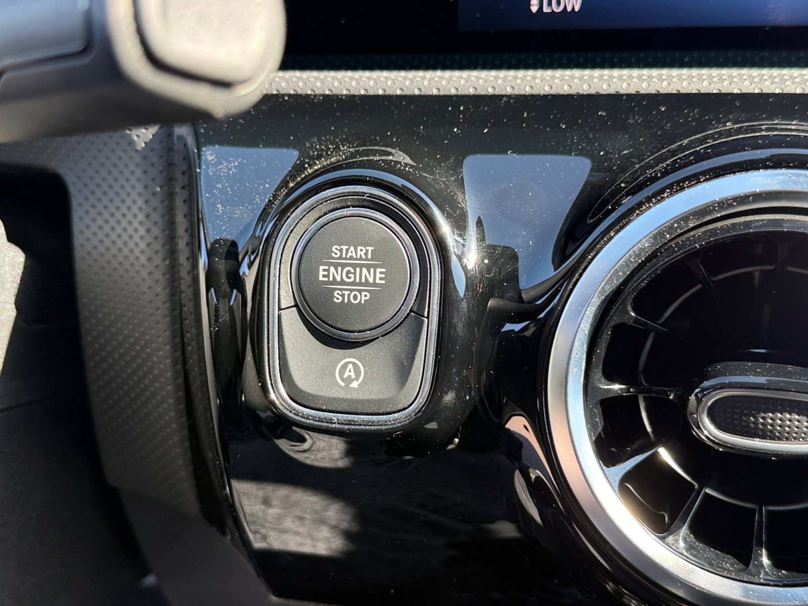Used 2026 Mercedes-Benz CLA 250 4MATIC image 30