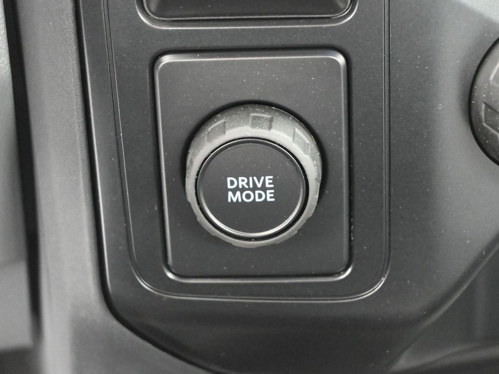 New 2026 Ford F250 XL w/ XL Chrome Package image 17