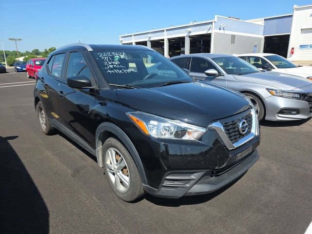Used 2018 Nissan Kicks S FWD image 5