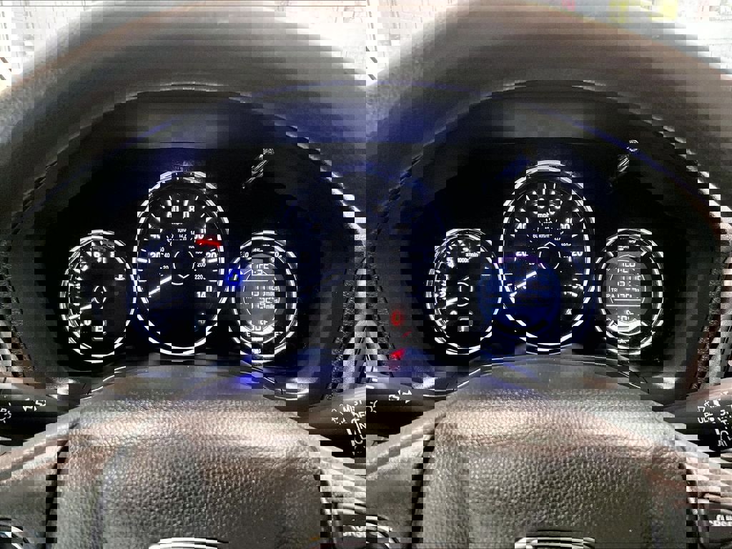 Used 2019 Honda HR-V LX image 14