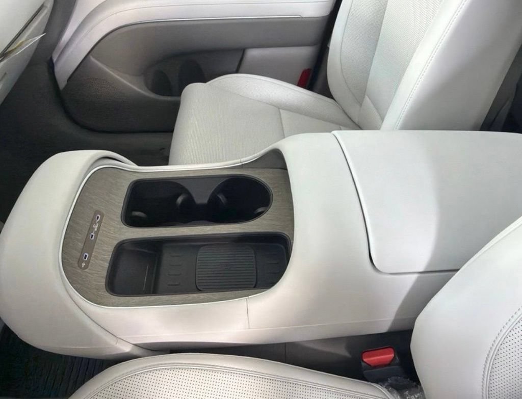New 2027 Hyundai Palisade SEL Premium FWD image 23