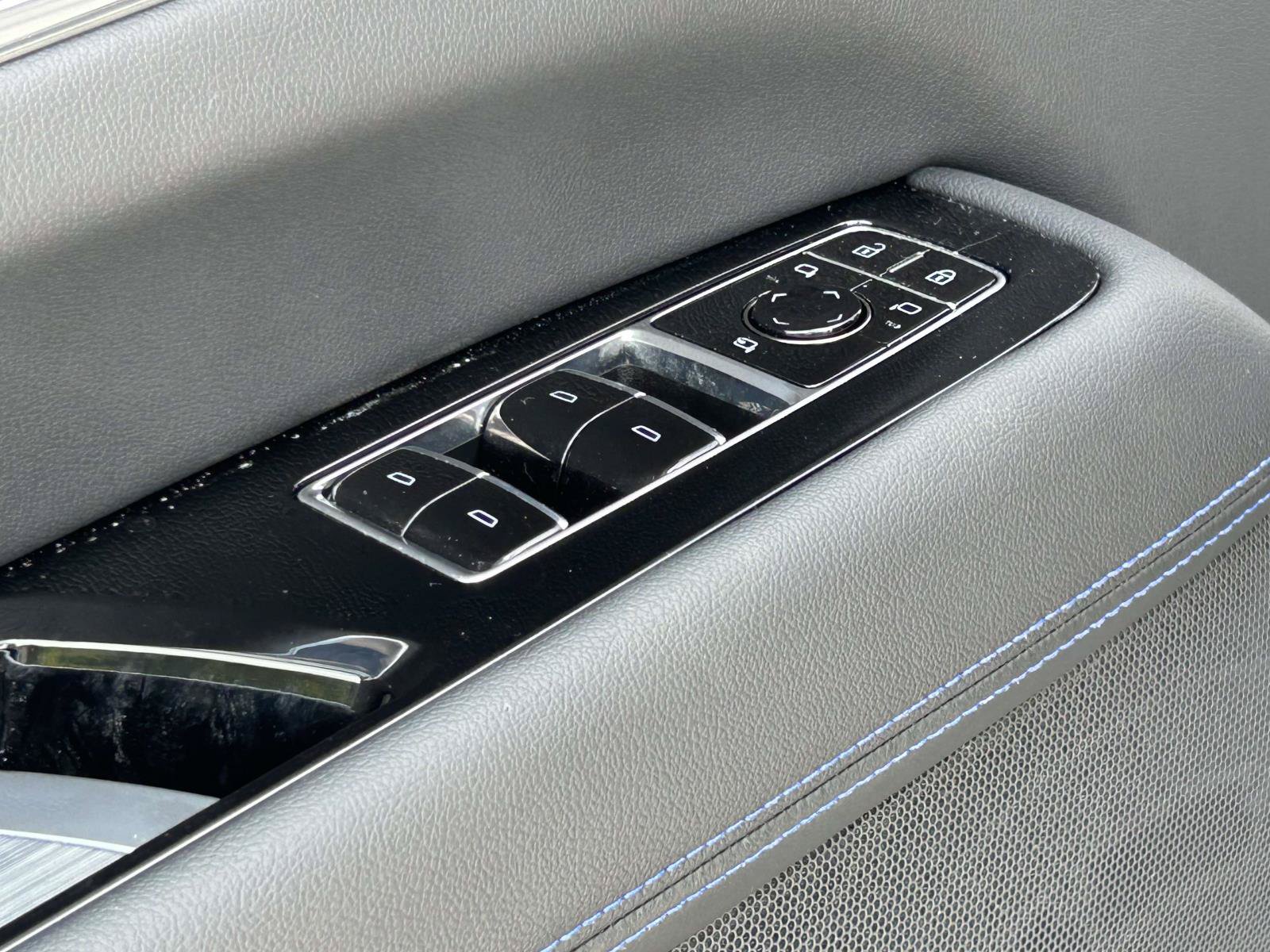 New 2026 Cadillac Escalade IQL Sport 1 AWD/4WD image 19