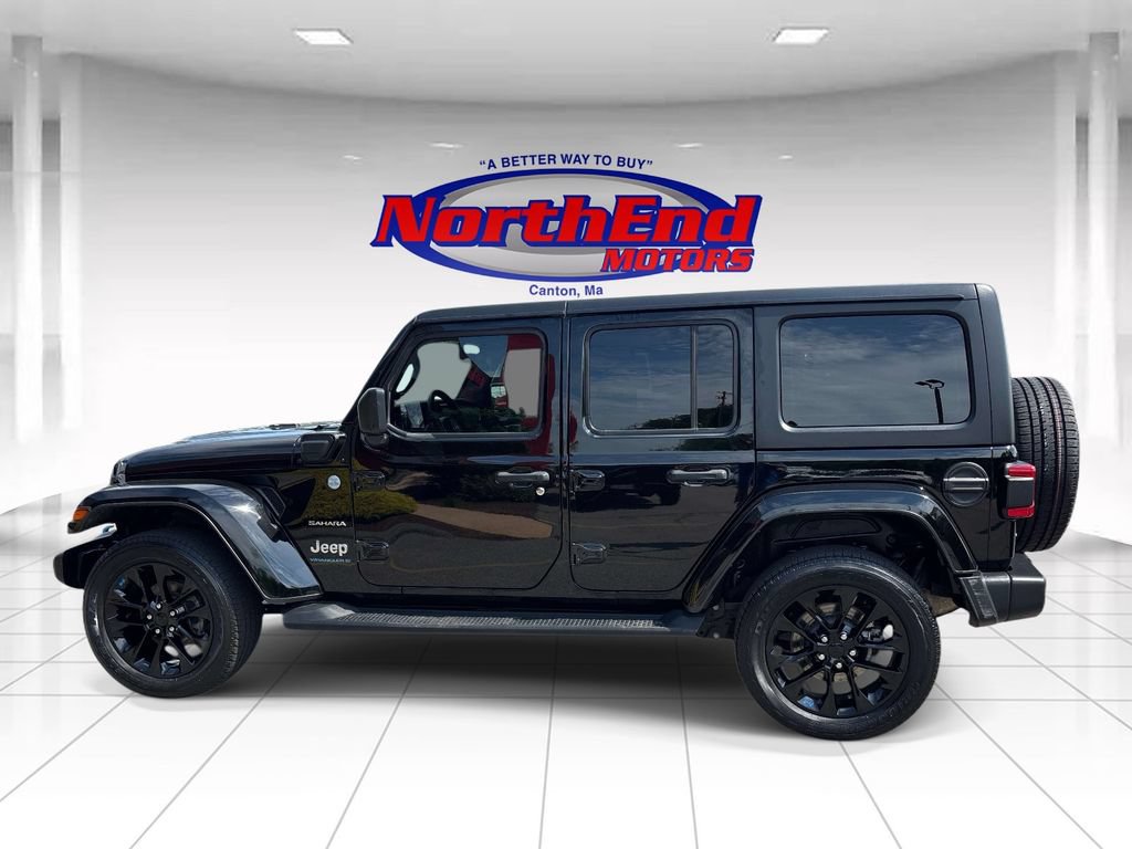Used 2023 Jeep Wrangler Unlimited Sahara w/ Cold Weather Group AWD/4WD image 4