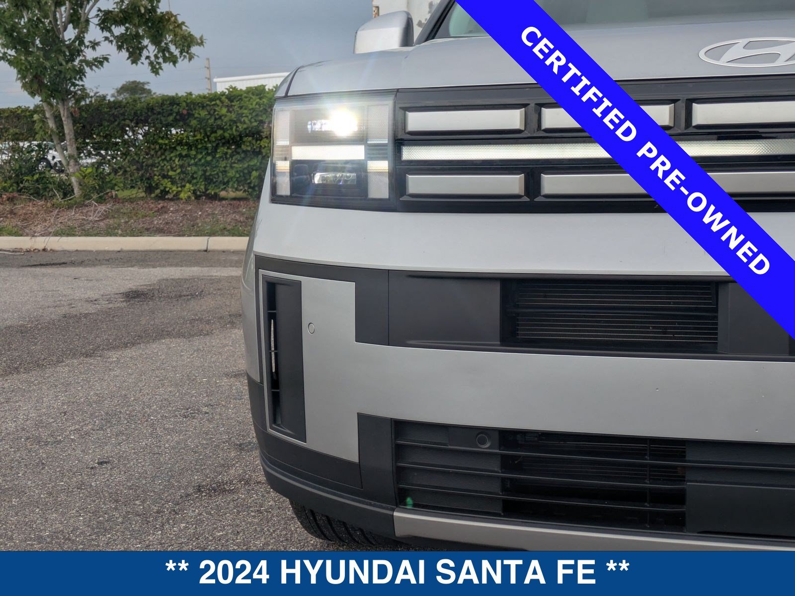 Used 2024 Hyundai Santa Fe SEL FWD image 10