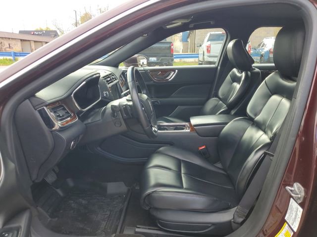 Used 2019 Lincoln Continental Premiere image 12