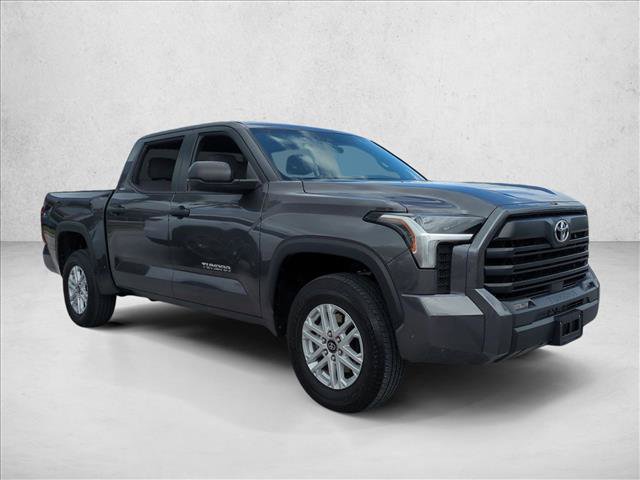 Used 2025 Toyota Tundra SR5 AWD/4WD image 3