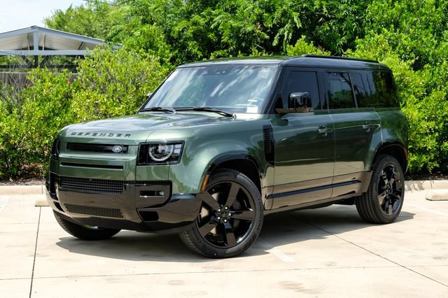 New 2026 Land Rover Defender 110 X-Dynamic SE AWD/4WD image 2