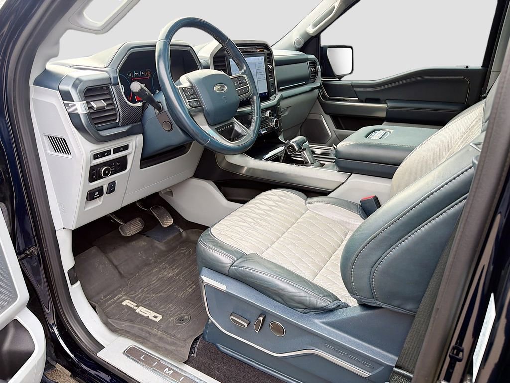 Used 2023 Ford F150 Limited image 26