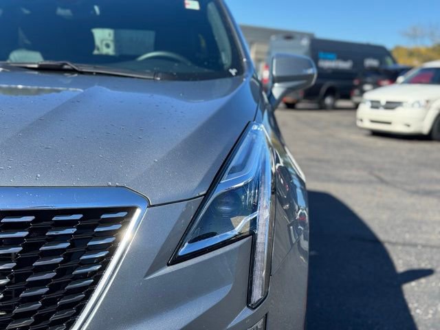Used 2025 Cadillac XT5 Premium Luxury image 8