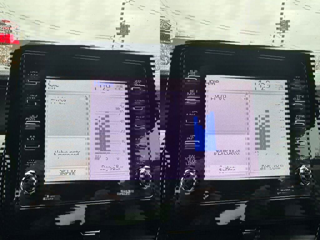 Used 2023 Toyota Camry LE image 17