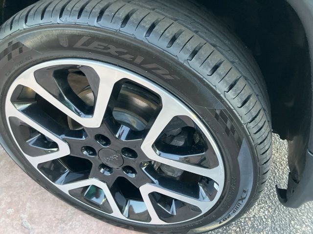 Used 2021 Jeep Compass Limited w/ Sun and Sound Group image 28