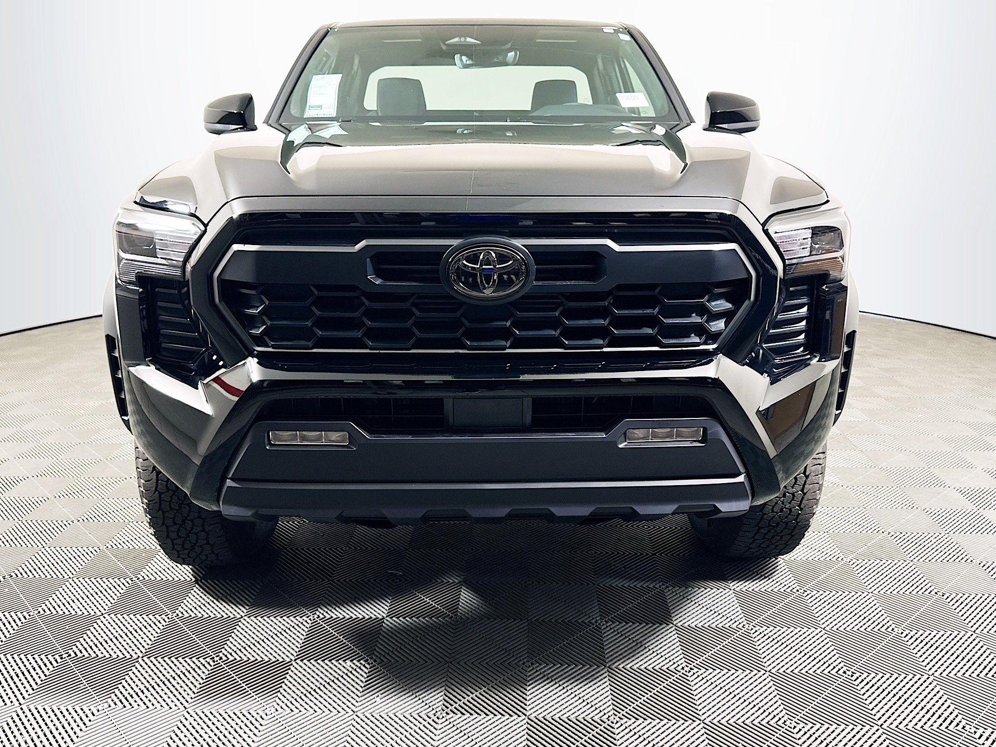 New 2026 Toyota Tacoma SR5 RWD image 3