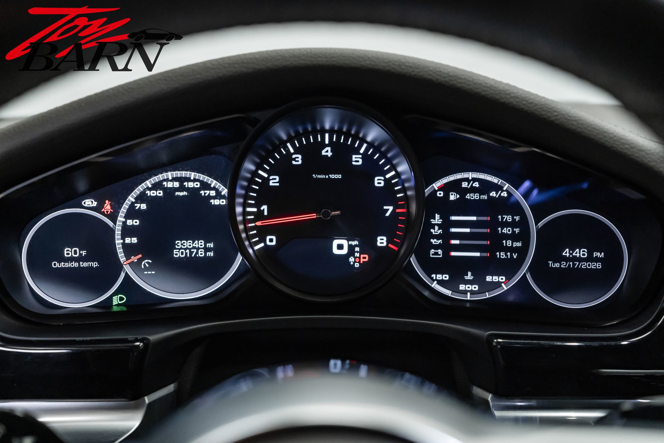 Used 2018 Porsche Panamera 4 image 38