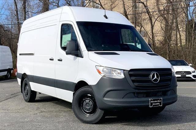 New 2025 Mercedes-Benz Sprinter 2500 image 1