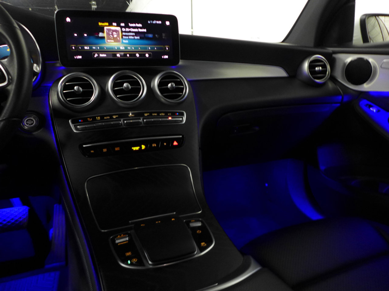 Used 2020 Mercedes-Benz GLC 300 image 45