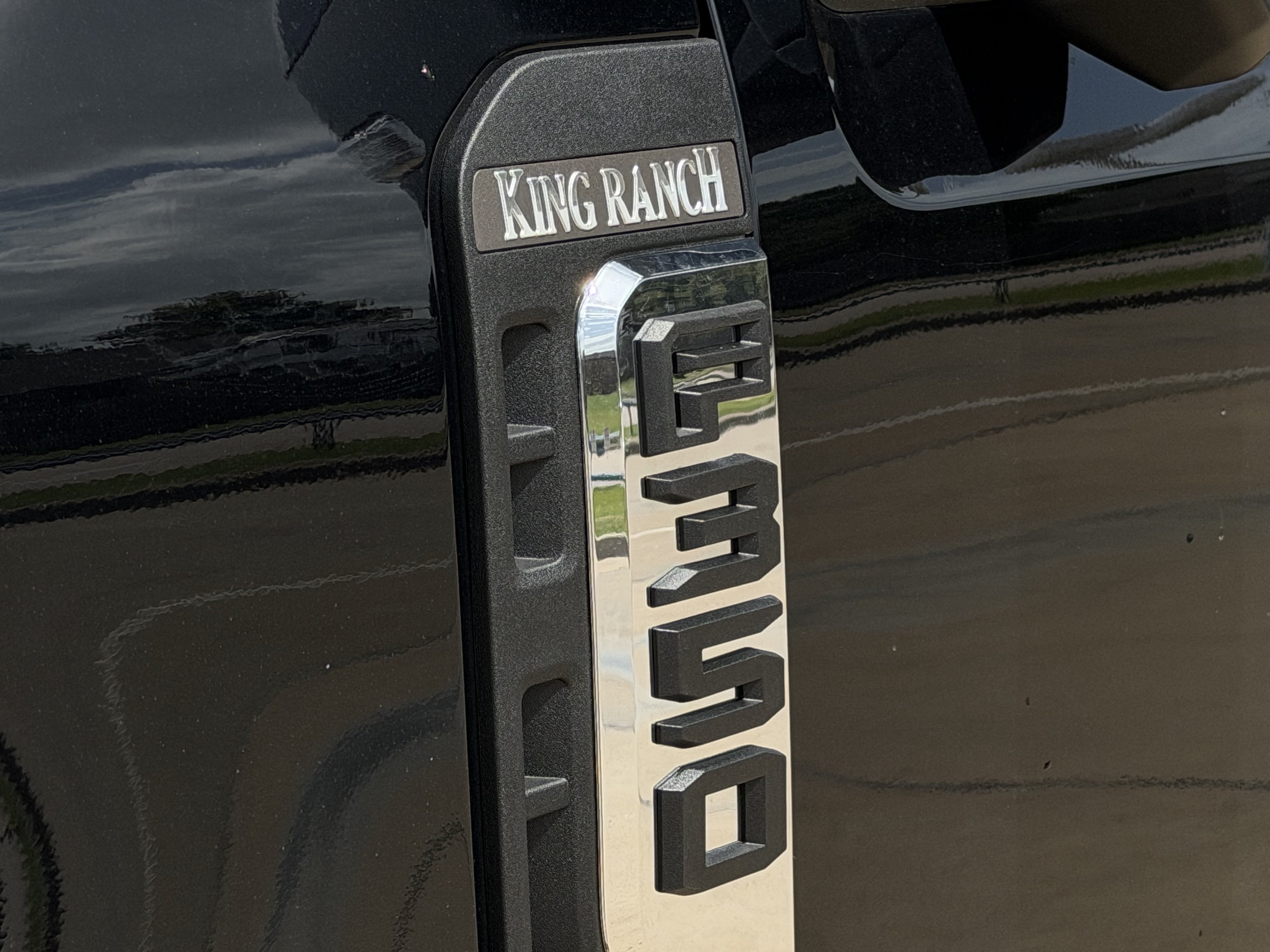New 2026 Ford F350 King Ranch AWD/4WD image 13