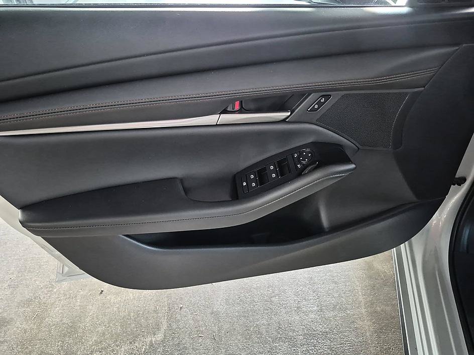 New 2026 MAZDA MAZDA3 s Sport FWD image 11